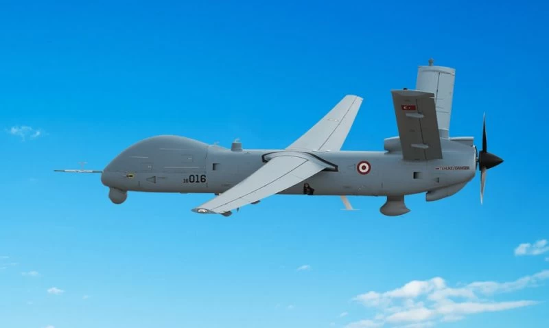 Η Άγκυρα οργανώνει με UAV επιχειρήσεις προώθησης αλλοδαπών στο Αιγαίο – Παρακολουθεί το ΛΣ-ΕΛΑΚΤ (βίντεο)